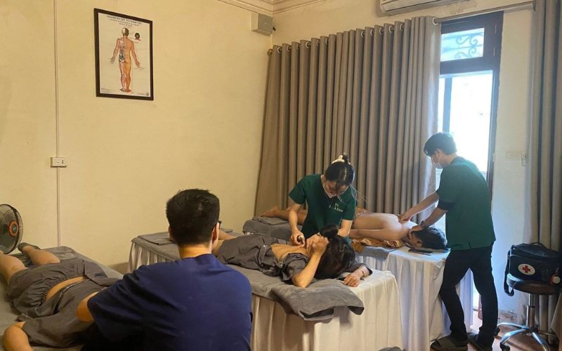 Trung tâm Sức khỏe Á Đông cung cấp nhiều nhóm dịch vụ chăm sóc sức khỏe theo hướng Y học cổ truyền