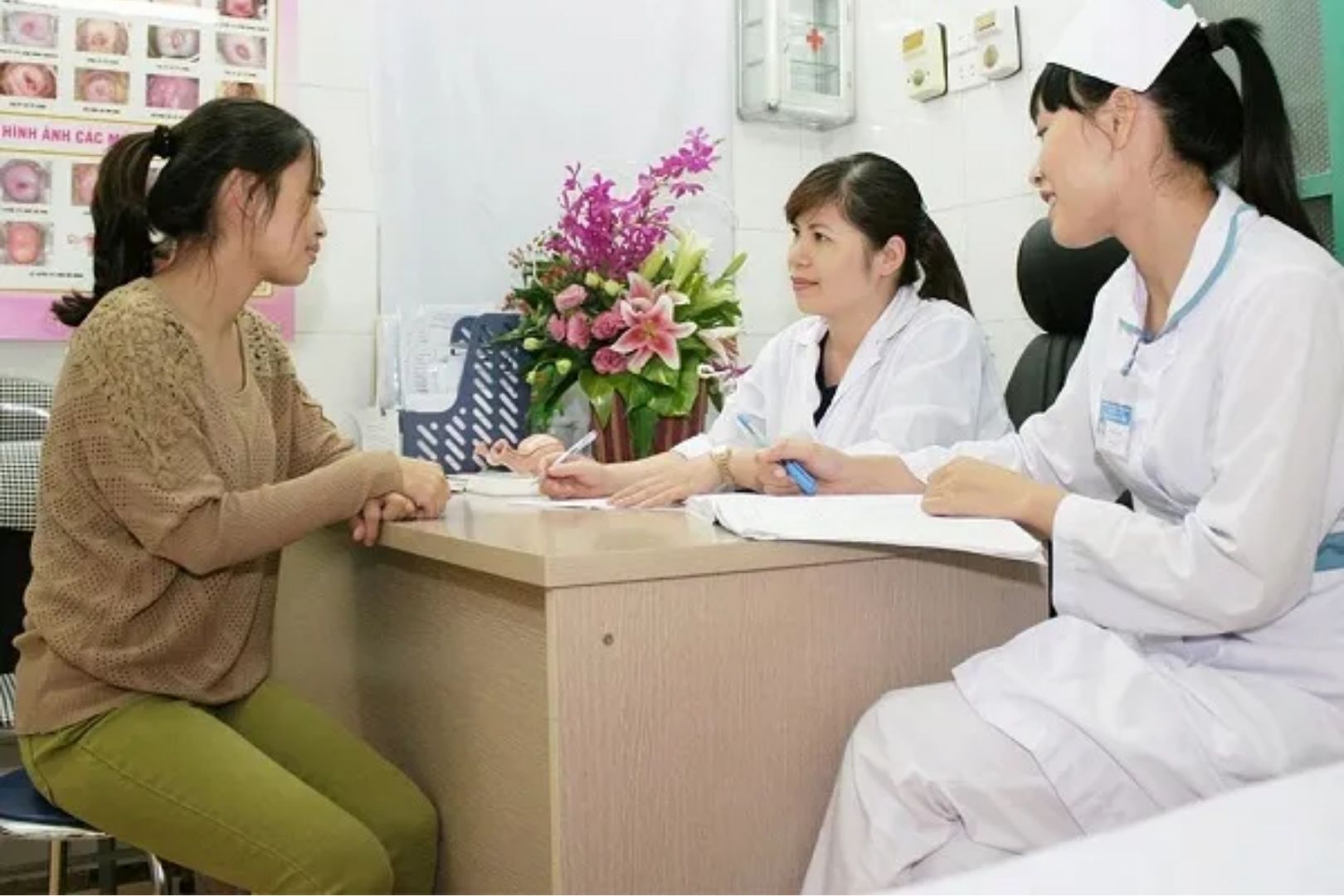 Quyền lợi BHYT áp dụng cho người bệnh tại Bệnh viện Hùng Vương