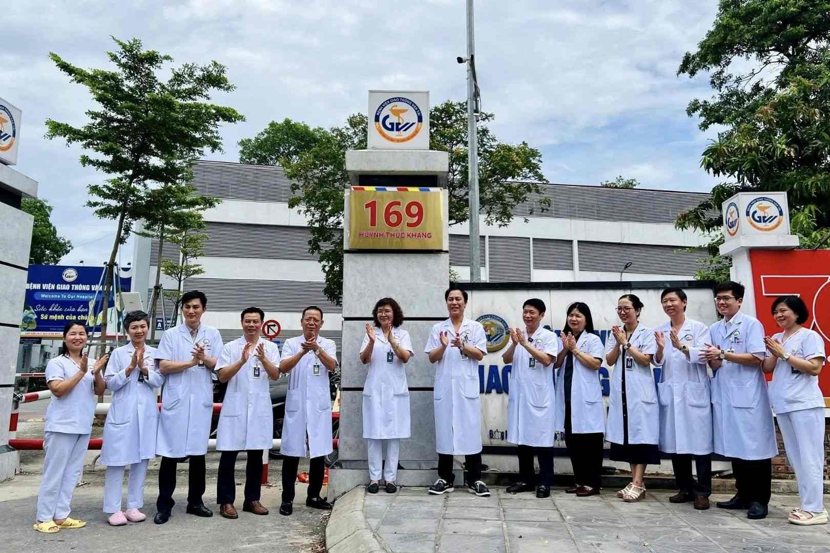 Đội ngũ bác sĩ chuyên môn và tận tâm tại bệnh viện