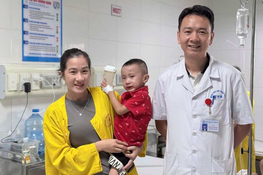Bệnh viện Nhi Thanh Hóa là bệnh viện chuyên khoa tuyến tỉnh, đảm nhận khám chữa bệnh và cấp cứu cho trẻ em trong khu vực