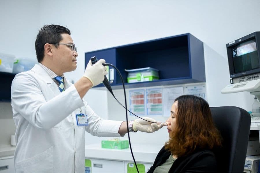 BHYT hỗ trợ nhiều chi phí khi khám và điều trị tai mũi họng