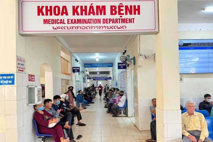 Bệnh viện Đa khoa khu vực Hướng Hóa