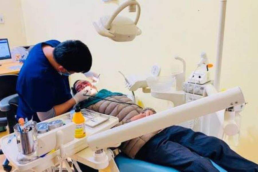 Người tham gia BHYT có thể được hưởng quyền lợi đầy đủ khi khám trái tuyến tại Trung tâm Y tế huyện Kim Bôi