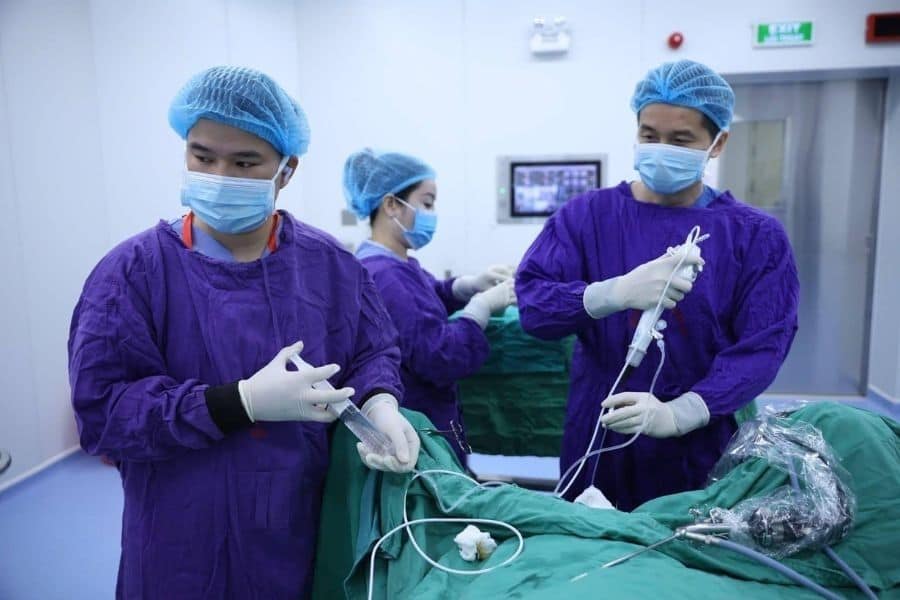 Khoa Tiết niệu - Nam khoa Bệnh viện 19 - 8 thực hiện nhiều kỹ thuật chuyên sâu