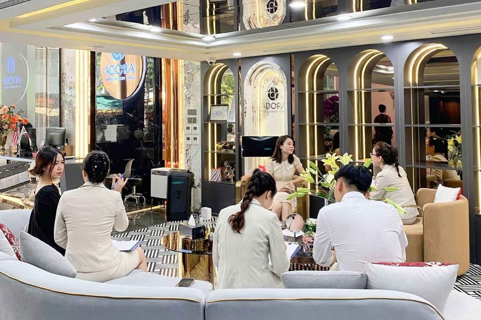 Tổng quan về Viện thẩm mỹ Adora