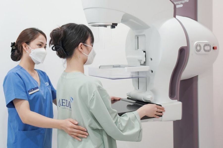 Hệ thống chụp nhũ ảnh và thiết bị chẩn đoán hiện đại tại MEDIPLUS