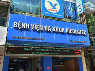 Medlatec hoạt động từ năm 2012, nổi tiếng với dịch vụ khám đa khoa và lấy mẫu xét nghiệm tận nơi