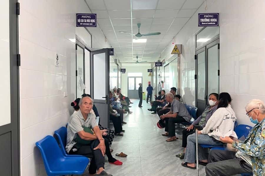 Khám chữa bệnh bằng BHYT tại Bệnh viện Lộc Hà