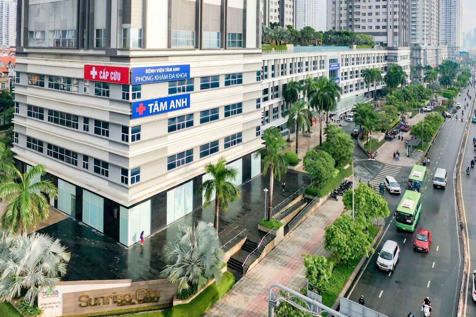 Các cơ sở Bệnh viện Tâm Anh nằm ở vị trí thuận tiện cho người dân thăm khám