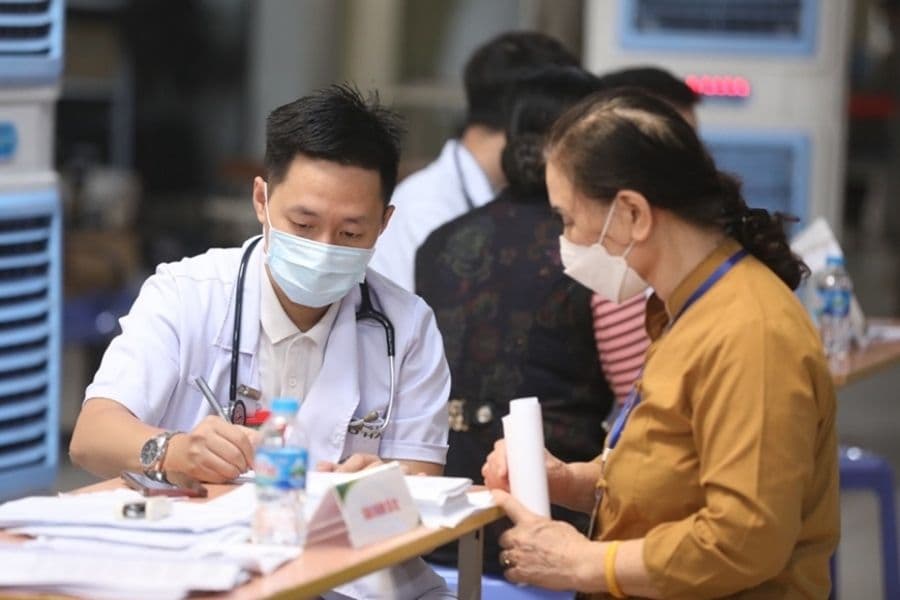 Lưu ý để hưởng toàn bộ quyền lợi từ BHYT khi đi khám bệnh