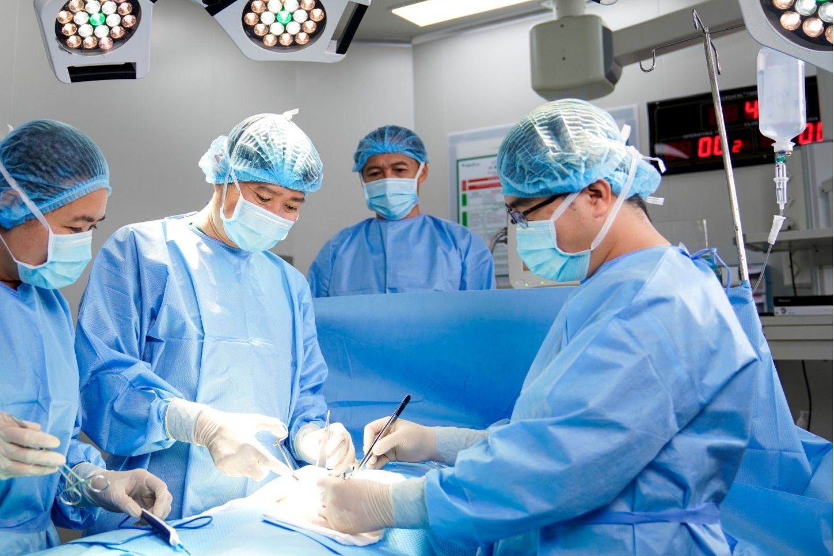 Đội ngũ bác sĩ chuyên môn tại Bệnh viện Hoàn Mỹ Sài Gòn