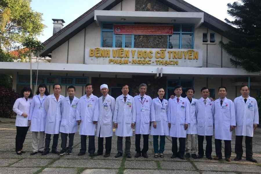 Đội ngũ bác sĩ tại Bệnh viện Y học cổ truyền Phạm Ngọc Thạch (Ảnh: Bệnh viện YHCT Phạm Ngọc Thạch)