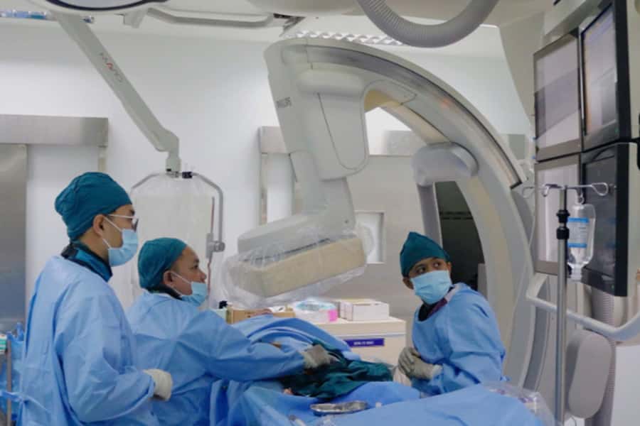 Bệnh viện Đa khoa Ninh Thuận khám chữa bệnh cho người tham gia BHYT (Nguồn: Sức khỏe và Đời sống)