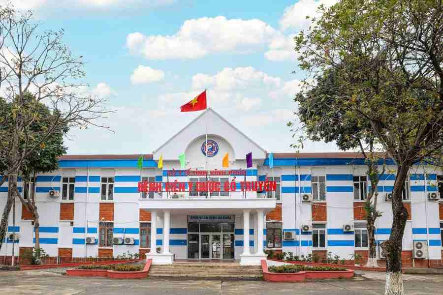 Bệnh viện Y dược cổ truyền Vĩnh Phúc có triển khai khám bệnh theo cả Bảo hiểm Y tế và Bảo hiểm thương mại 