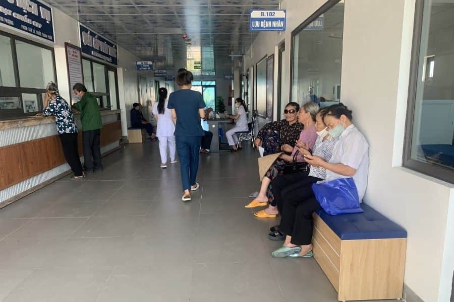 Khám trái tuyến tại Bệnh viện Phúc Sơn có được hưởng BHYT