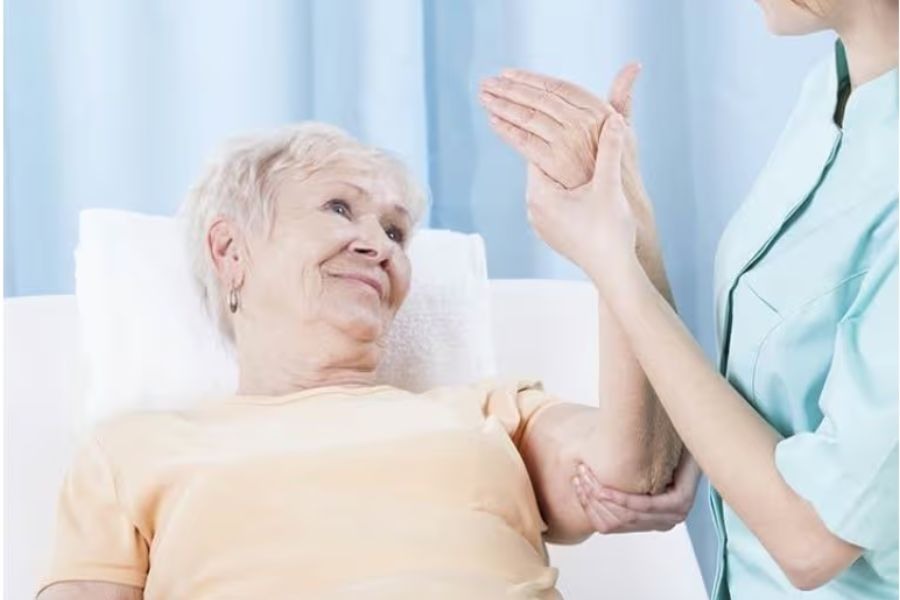 Bệnh viện Đa khoa Thu Cúc là địa chỉ quen thuộc của nhiều người bệnh khi có nhu cầu phục hồi sau đột quỵ tại Hà Nội 
