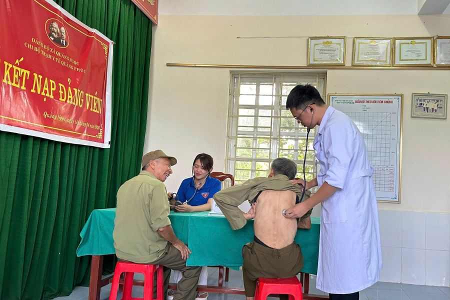Bệnh viện Đa khoa Quảng Xương có tiếp nhận khám chữa bệnh theo BHYT