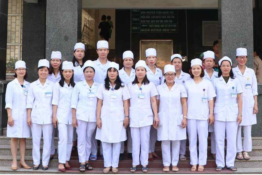 Đội ngũ bác sĩ Khoa Phụ sản tại Bệnh viện Đa khoa Hà Trung