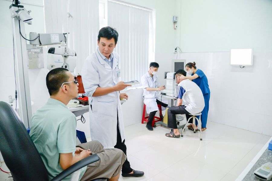 Bệnh viện Mắt Quảng Nam có tiếp nhận khám chữa Bảo hiểm y tế với cả đúng tuyến và trái tuyến