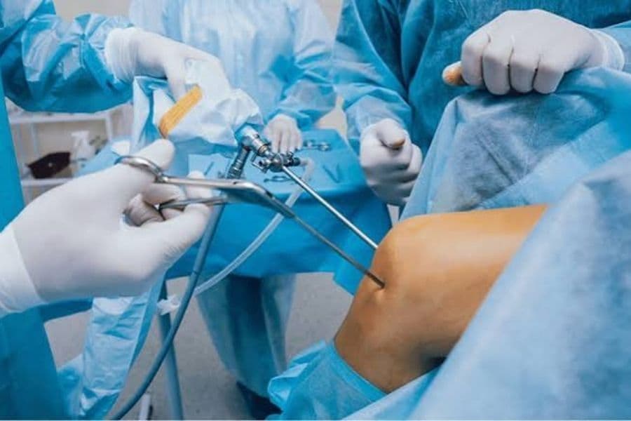BHYT giúp giảm chi phí khi thực hiện nội soi khớp gối