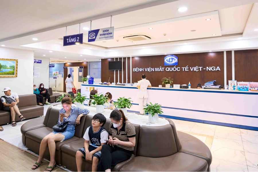 Bệnh viện Mắt Quốc tế Việt - Nga áp dụng mức hưởng BHYT trái tuyến theo đúng quy định hiện hành