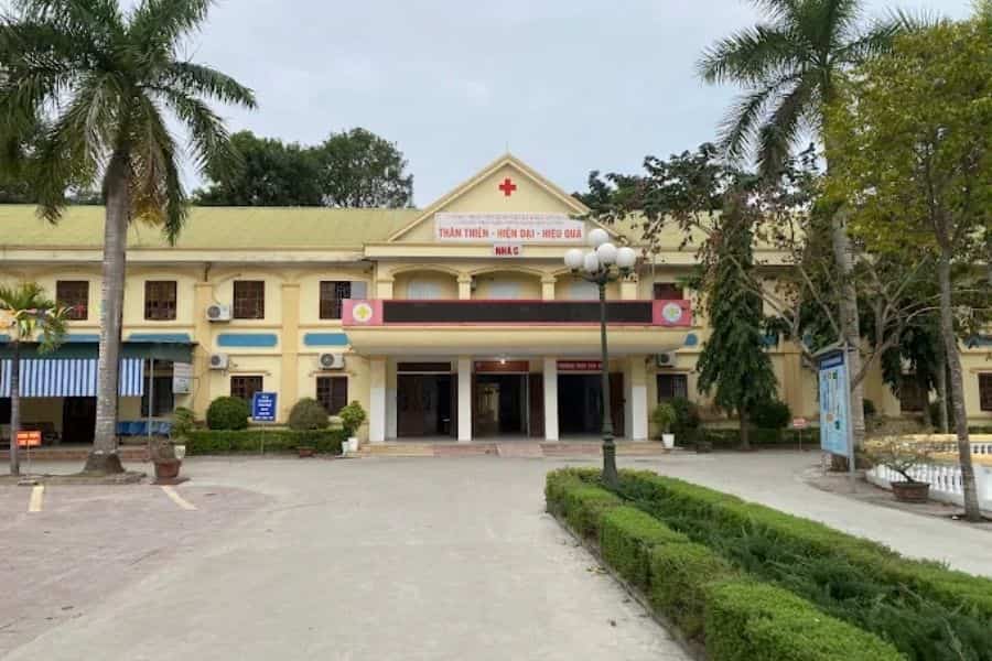 Bệnh viện Đa khoa Quỳnh Lưu với hệ thống dịch vụ khám chữa bệnh và cấp cứu 24/7