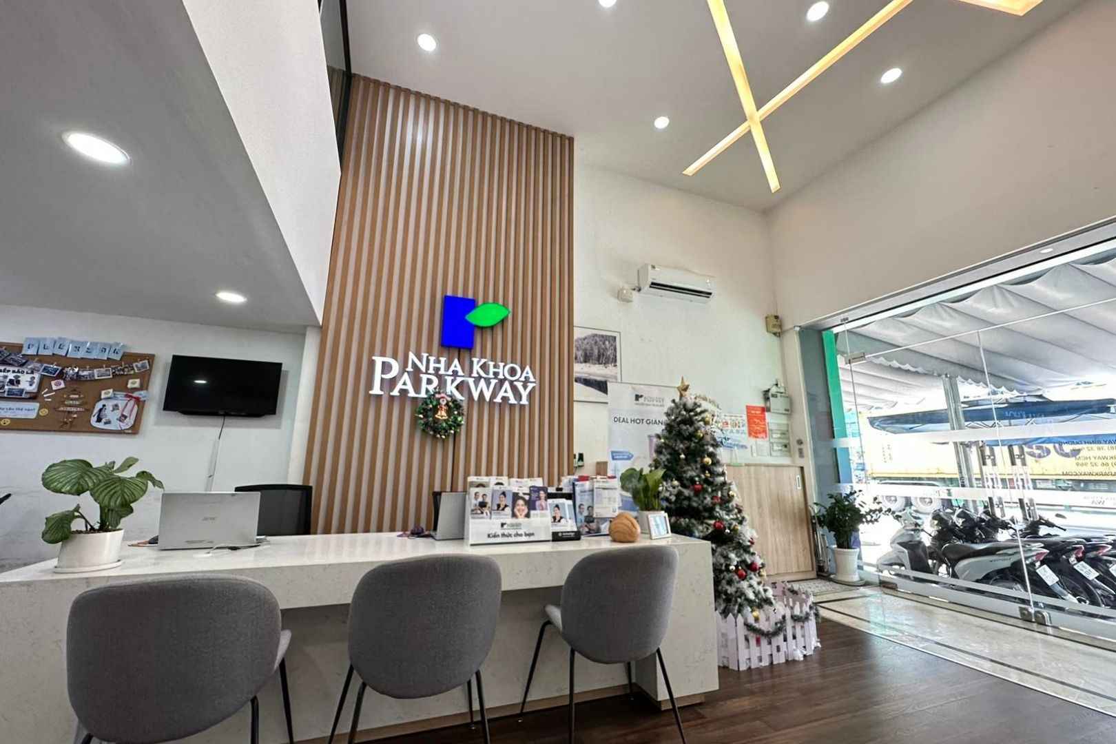 Nha khoa Parkway không áp dụng Bảo hiểm y tế 
