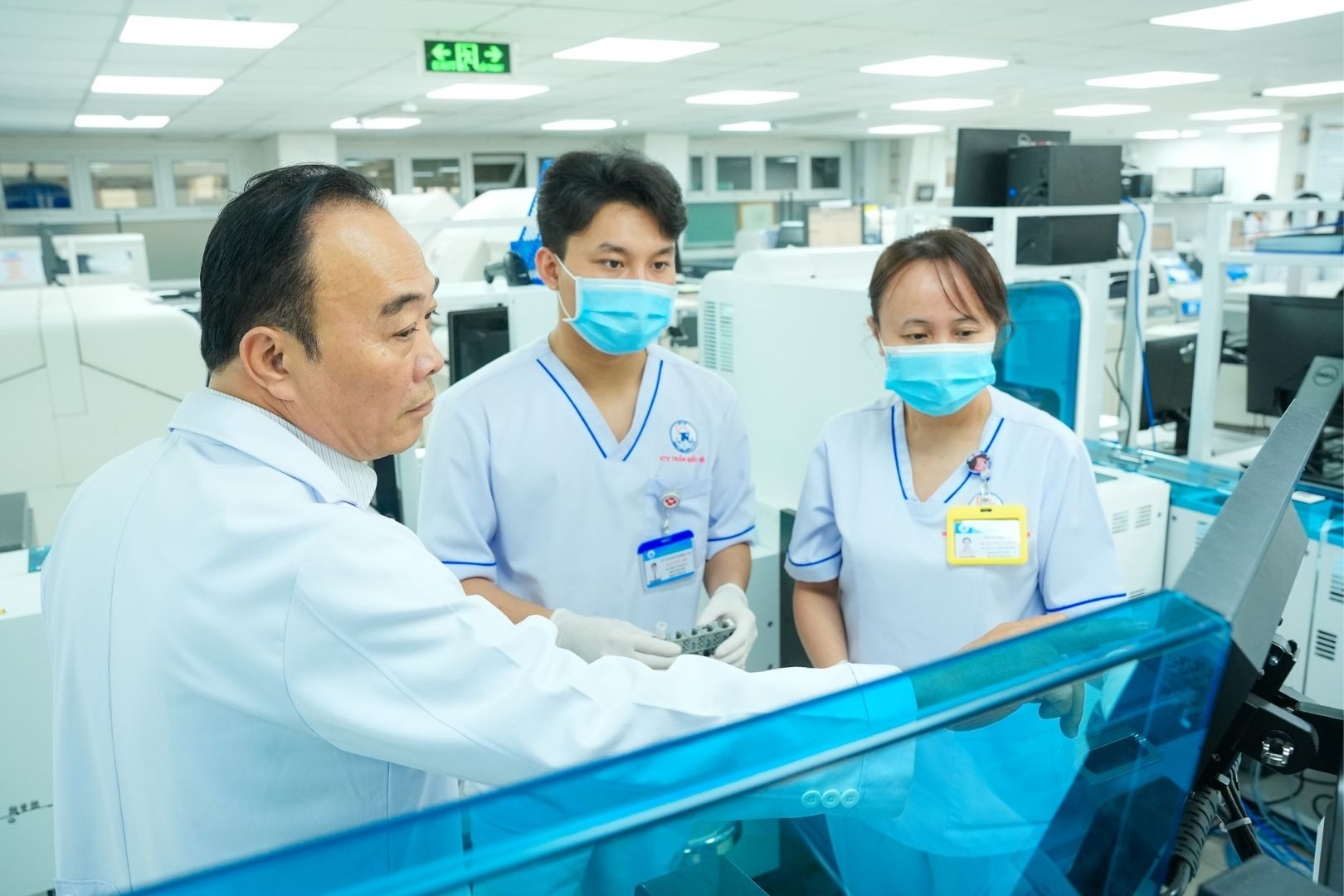 Đội ngũ bác sĩ tại Bệnh viện Thống Nhất trong công tác khám chữa bệnh