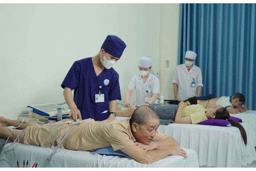 Khám chữa bệnh tại cơ sở y tế chuyên về phục hồi chức năng