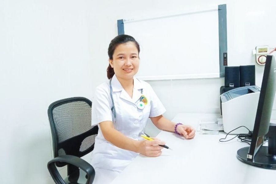 TS.BS Nguyễn Hồng Hạnh tại Khoa Lão khoa, Bệnh viện E 